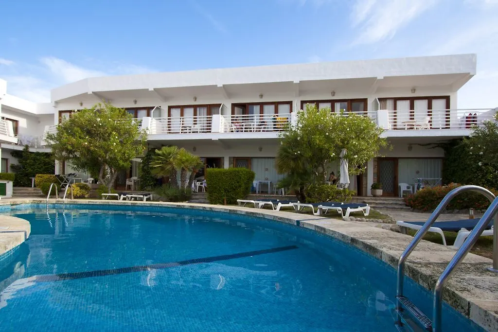 Apts. Hoposa Villa Concha Port de Pollenca Hotel